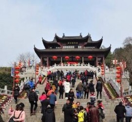 无锡湖北旅游攻略(七月湖北旅游攻略)