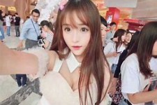 无锡包含深圳商务伴游兼职女qq的词条