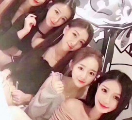 无锡美国小姐姐带小伙伴游中国上海的简单介绍