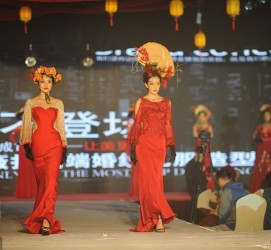 无锡烟台兼职模特1010的简单介绍