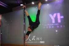 无锡钢管舞女神(女星钢管舞)