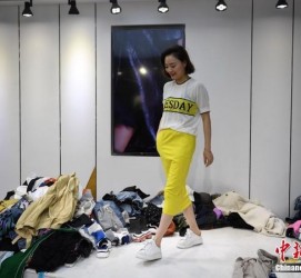 无锡兼职模特试衣服(兼职做试衣模特好吗)