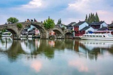 无锡上海旅游攻略(上海旅游攻略手抄报)