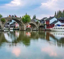 无锡上海旅游攻略(上海旅游攻略手抄报)