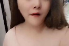 无锡美院系花兼职死商务模特(美院系花兼职商务模特第2部一边看球一边玩)