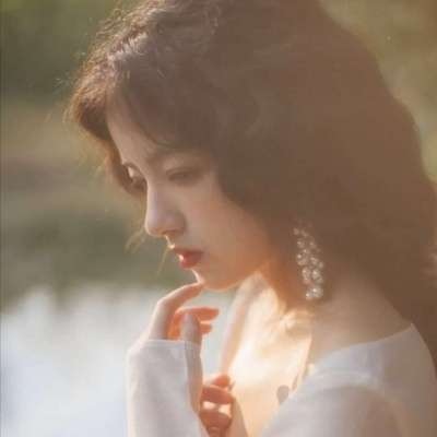 无锡伴游女生雷花蕊的资料
