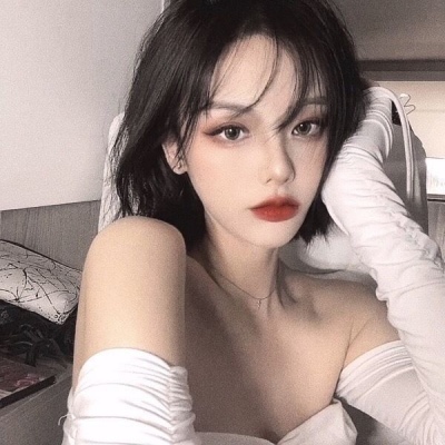 无锡伴游女生李幻极的资料