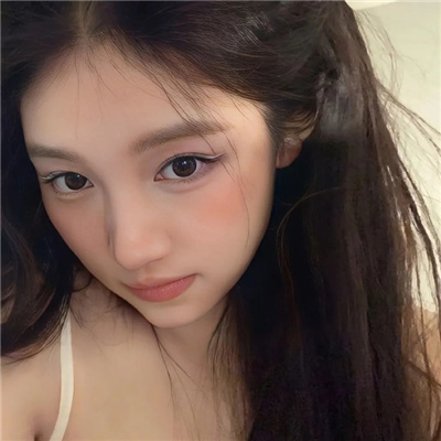 无锡伴游女生张末薇的资料