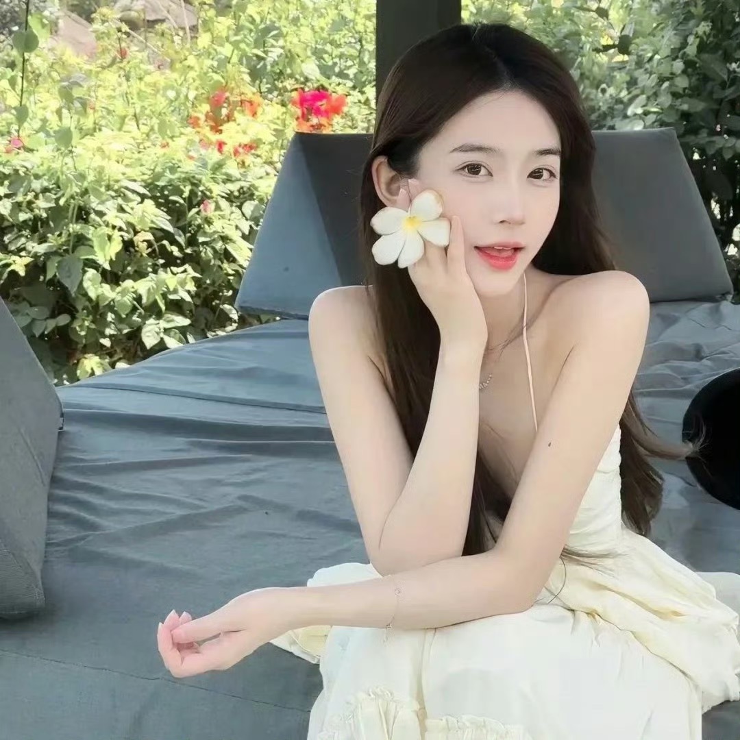 无锡伴游女生Claire的资料
