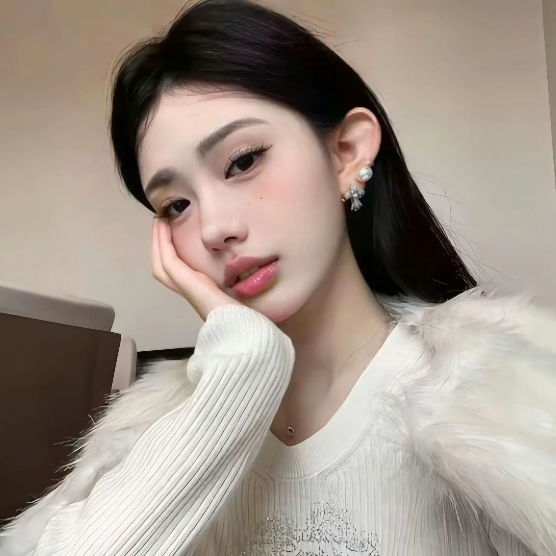 无锡伴游女生沈梦蝶的资料