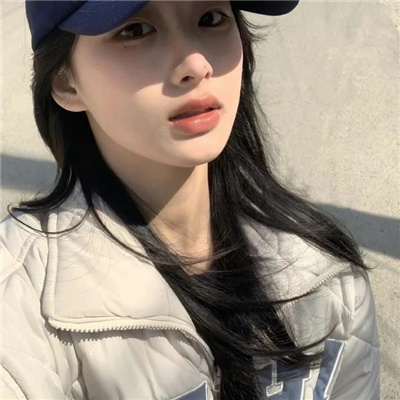 无锡伴游女生徐游的资料